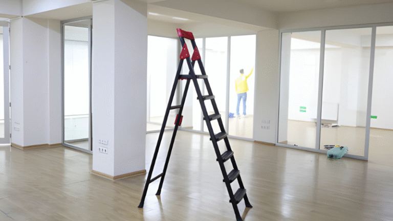 Aluminum Ladder: Features, Types, and How It Makes Work Easier